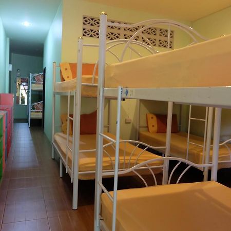Smile Hostel Koh Phangan Екстериор снимка