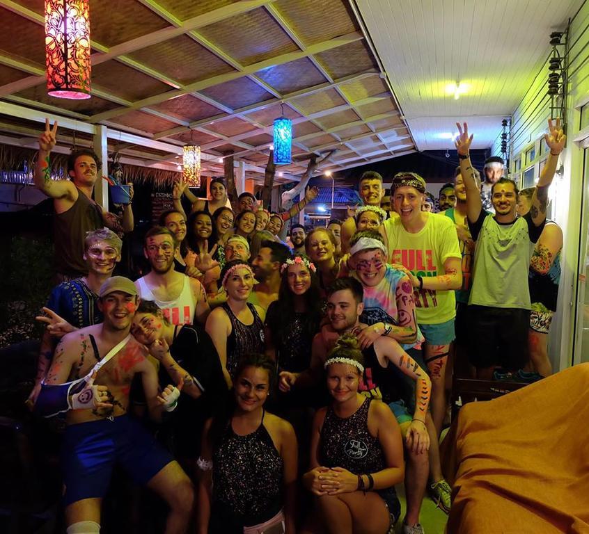 Smile Hostel Koh Phangan Екстериор снимка