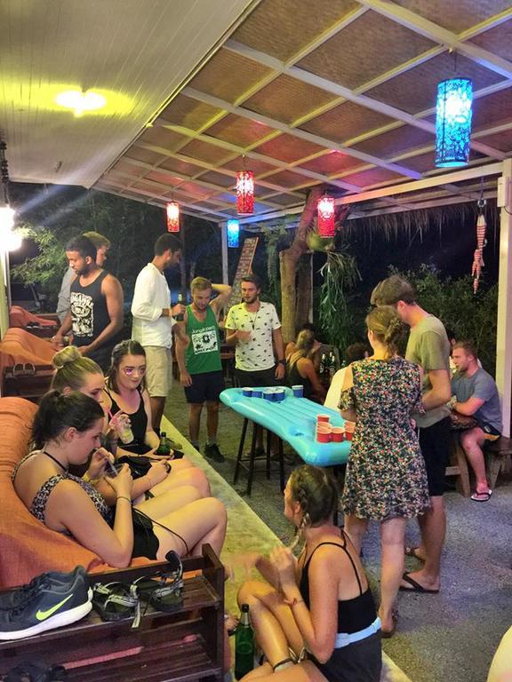 Smile Hostel Koh Phangan Екстериор снимка